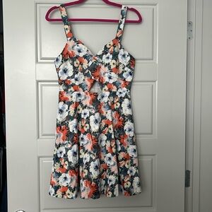 Love Richie Short Floral dress with cut out